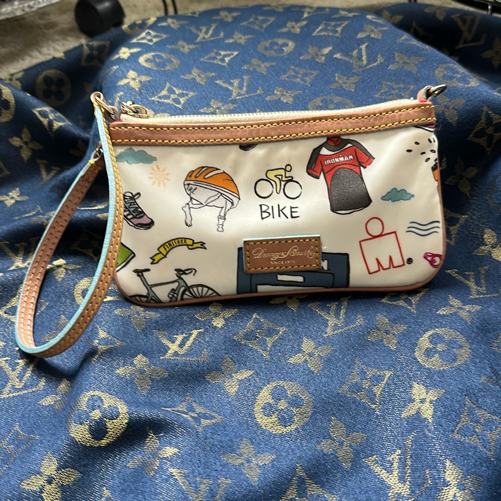 Dooney & Bourke Wristlet